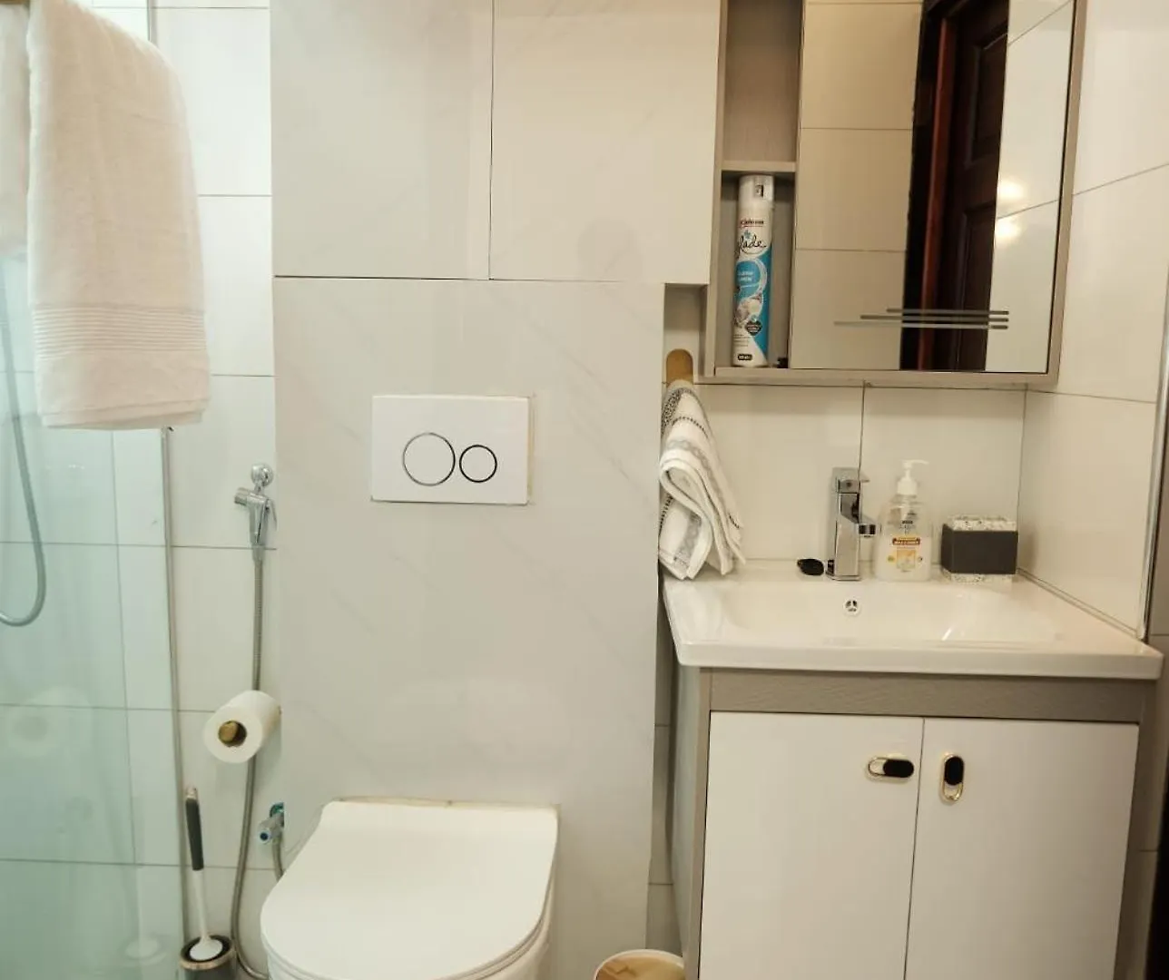 Ck Luxury Suitesmuyenga Kampala 0*,