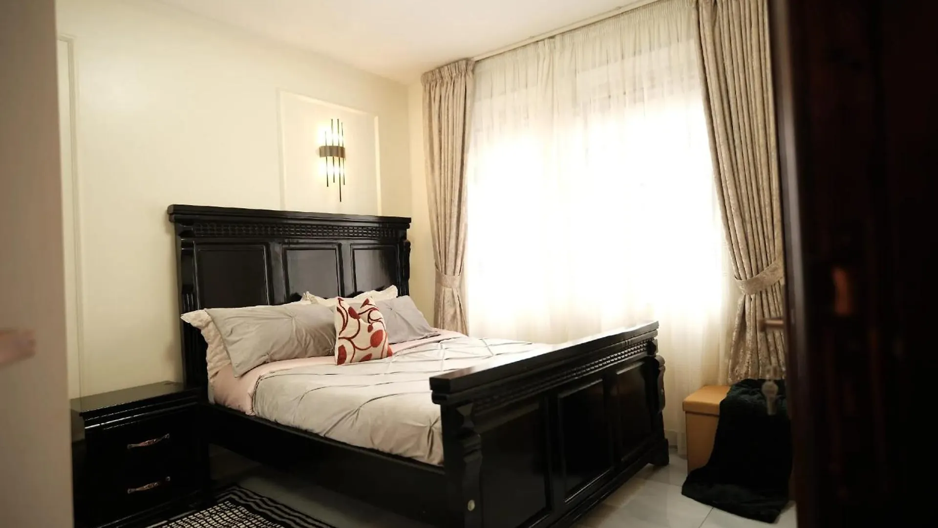Appartement Ck Luxury Suitesmuyenga Kampala Ouganda